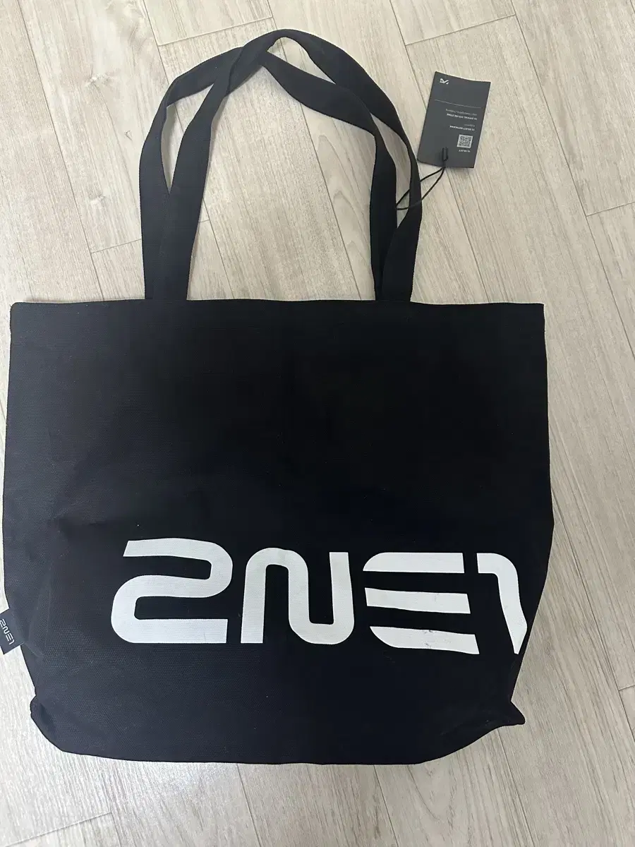 투애니원 2NE1 TOTE BAG_BLACK